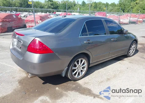 2006 Honda Accord 3.0 Ex из США, поврежденный, VIN 1HGCM66896A012668